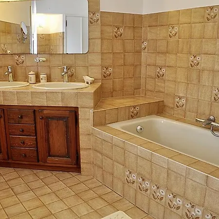 Maison Du Valon Tatil Evi *